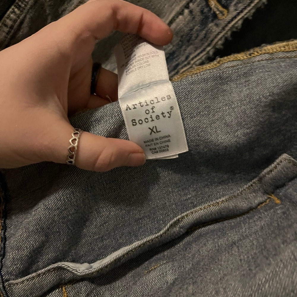 Jean jacket - Picture 2 of 2